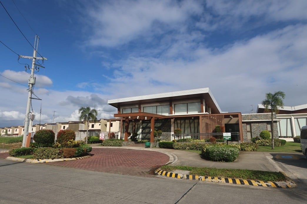 affordable house and lot in cavite general trias amenities 2 min